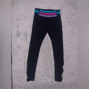 Lululemon Women's Speed Tight Full-On Luxtreme Size 4  Black/Quilt Winter13-14
